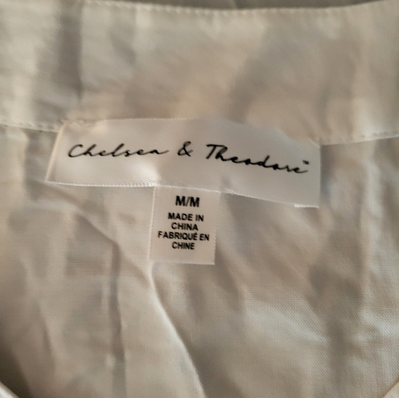 Chelsea & Theodore White Embroidered 3/4 Sleeve Tunic , Size Medium - Picture 6 of 7